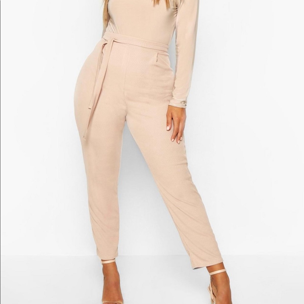 Ribbed high waisted pant